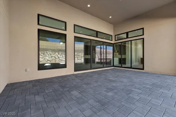 $12,500 | 11000 Horizon Ledge Avenue, Las Vegas, NV 89135