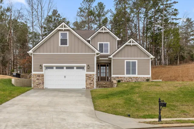 $585,000 | 3471 Hawks Creek Drive, Apison, TN 37302