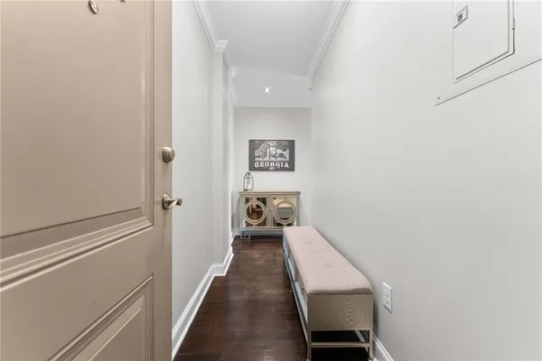 $885,000 | 755 West Broad Street, Unit 820, Athens, GA 30601