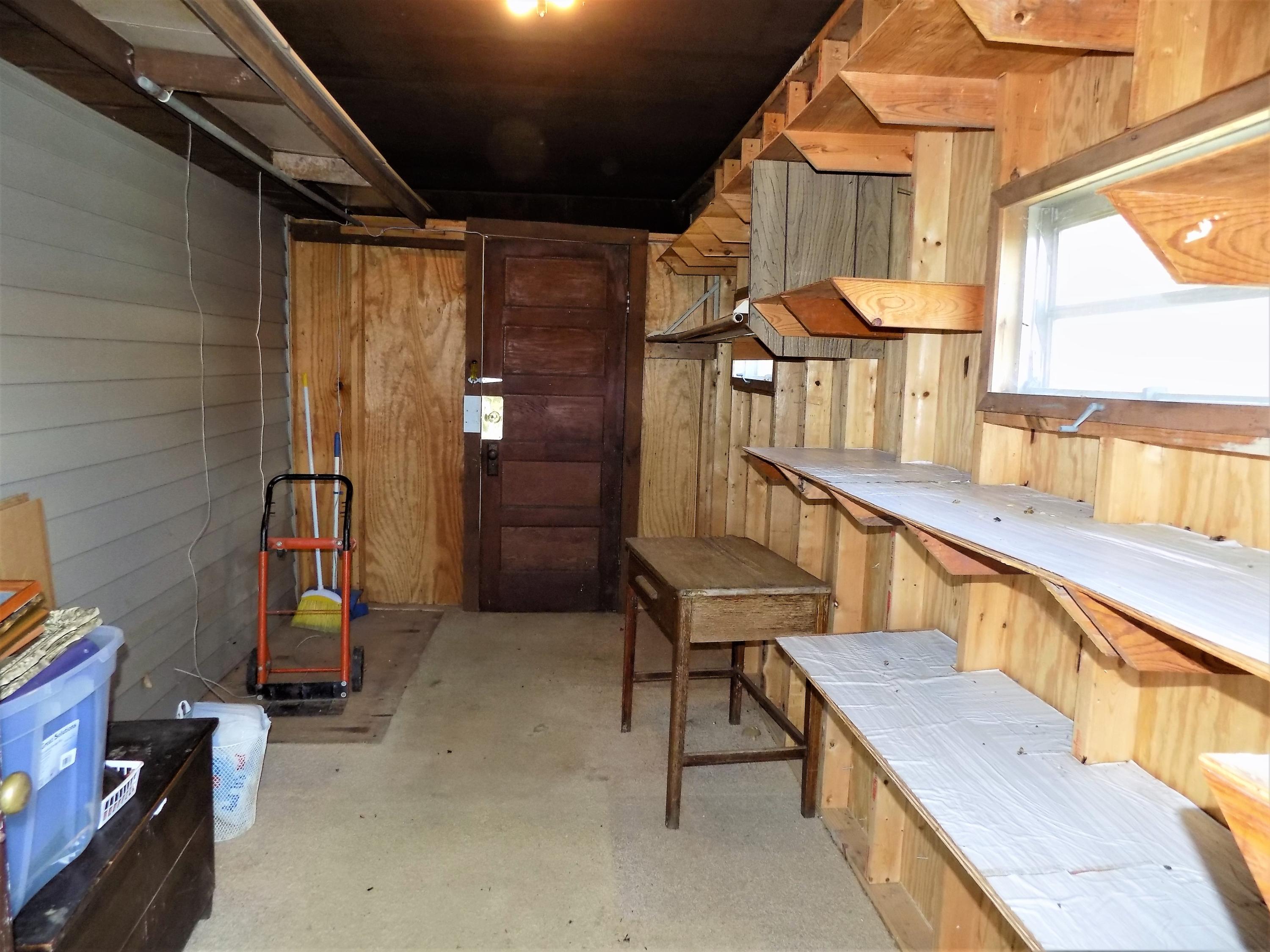 1830 Upper Rinehart Road Dandridge, TN 37725 - Photo 22 of 35 WorkShop