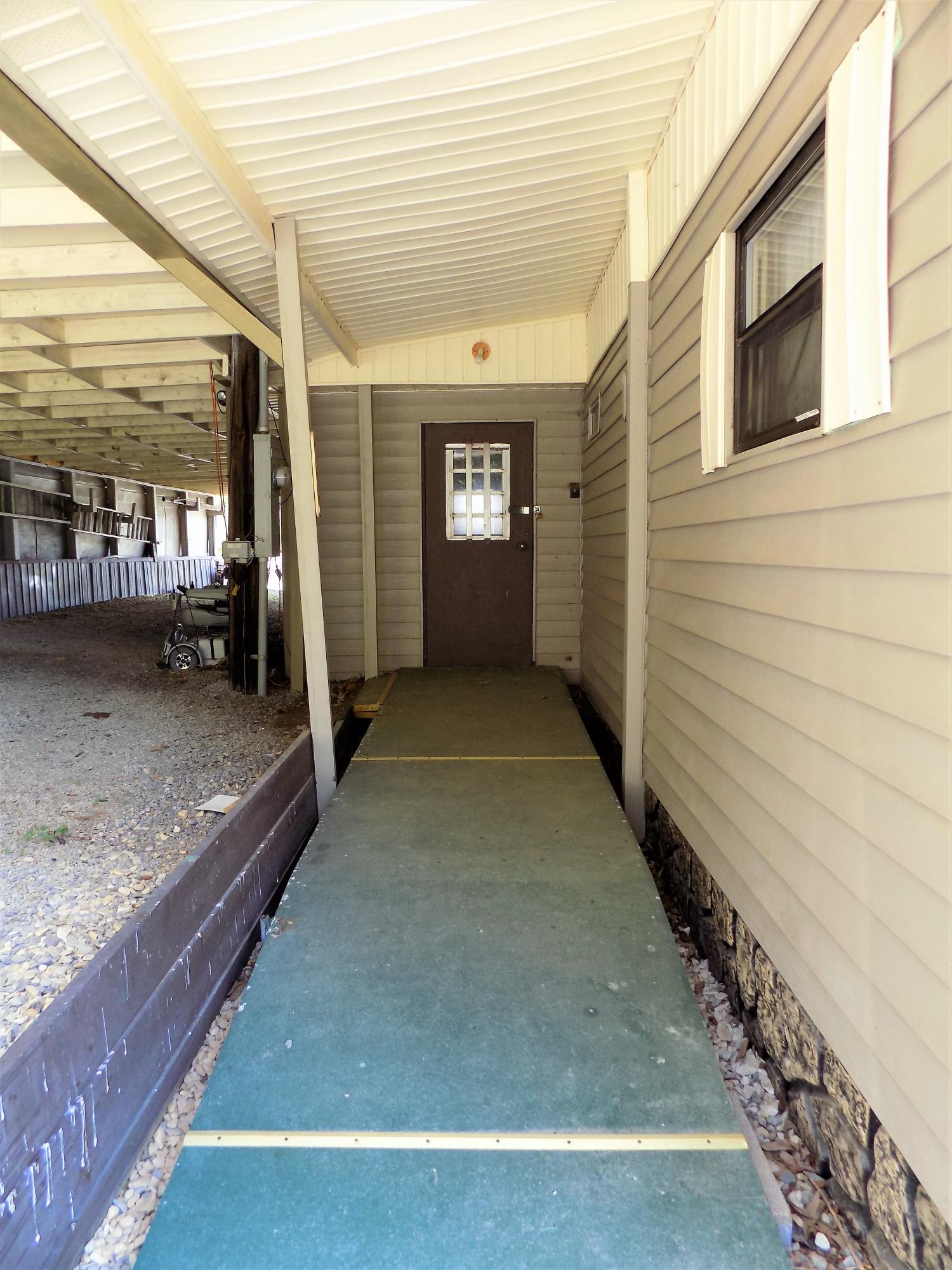 1830 Upper Rinehart Road Dandridge, TN 37725 - Photo 31 of 35 Handicap Ramp