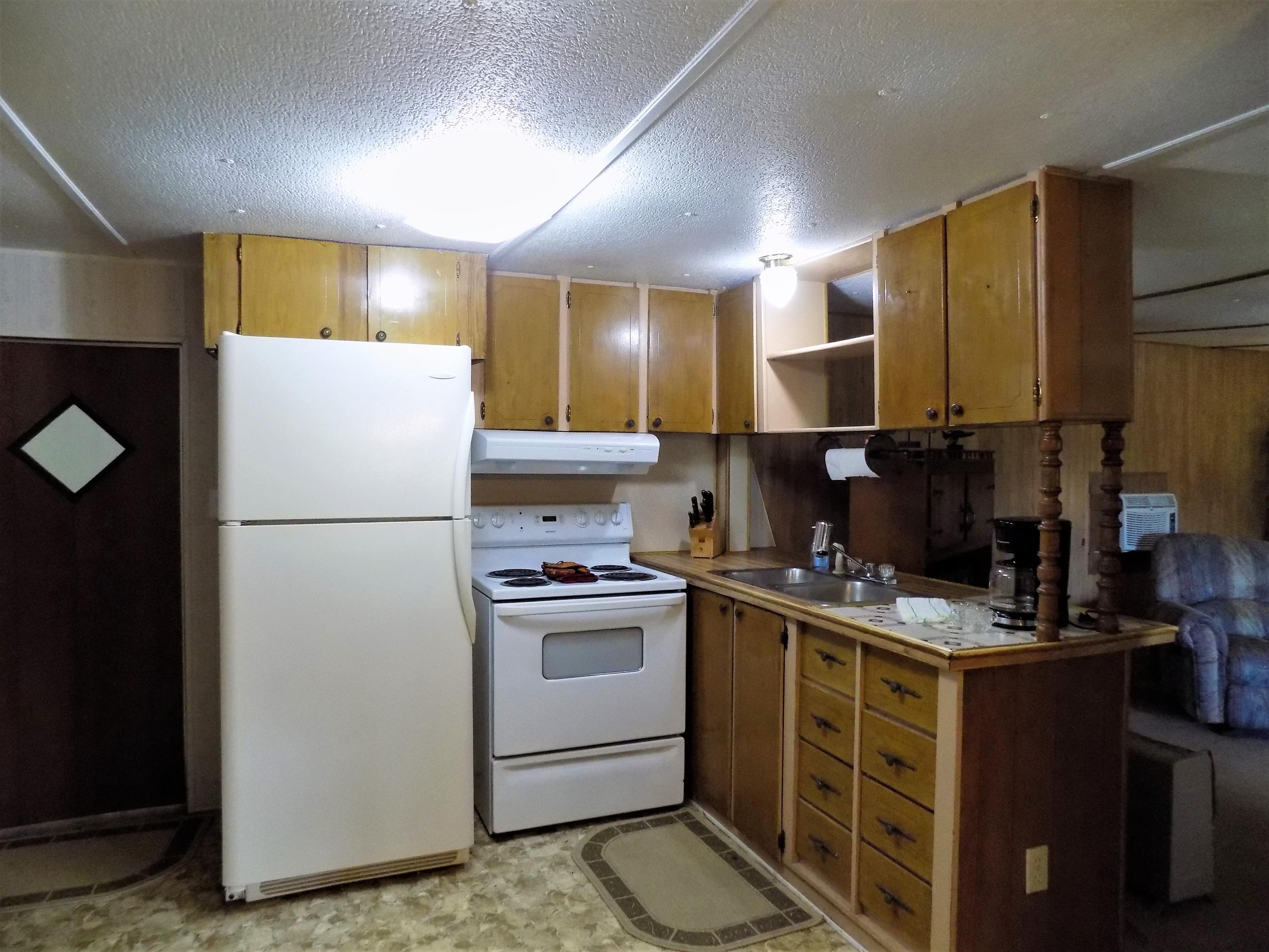 1830 Upper Rinehart Road Dandridge, TN 37725 - Photo 6 of 35 Kitchen