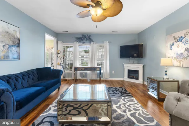 $274,000 | 1402 Joppa Forest Drive, Unit 16, Joppa, MD 21085