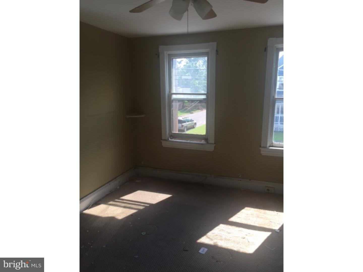 637 Bridgeboro Street Riverside, NJ 08075 - Photo 4 of 6