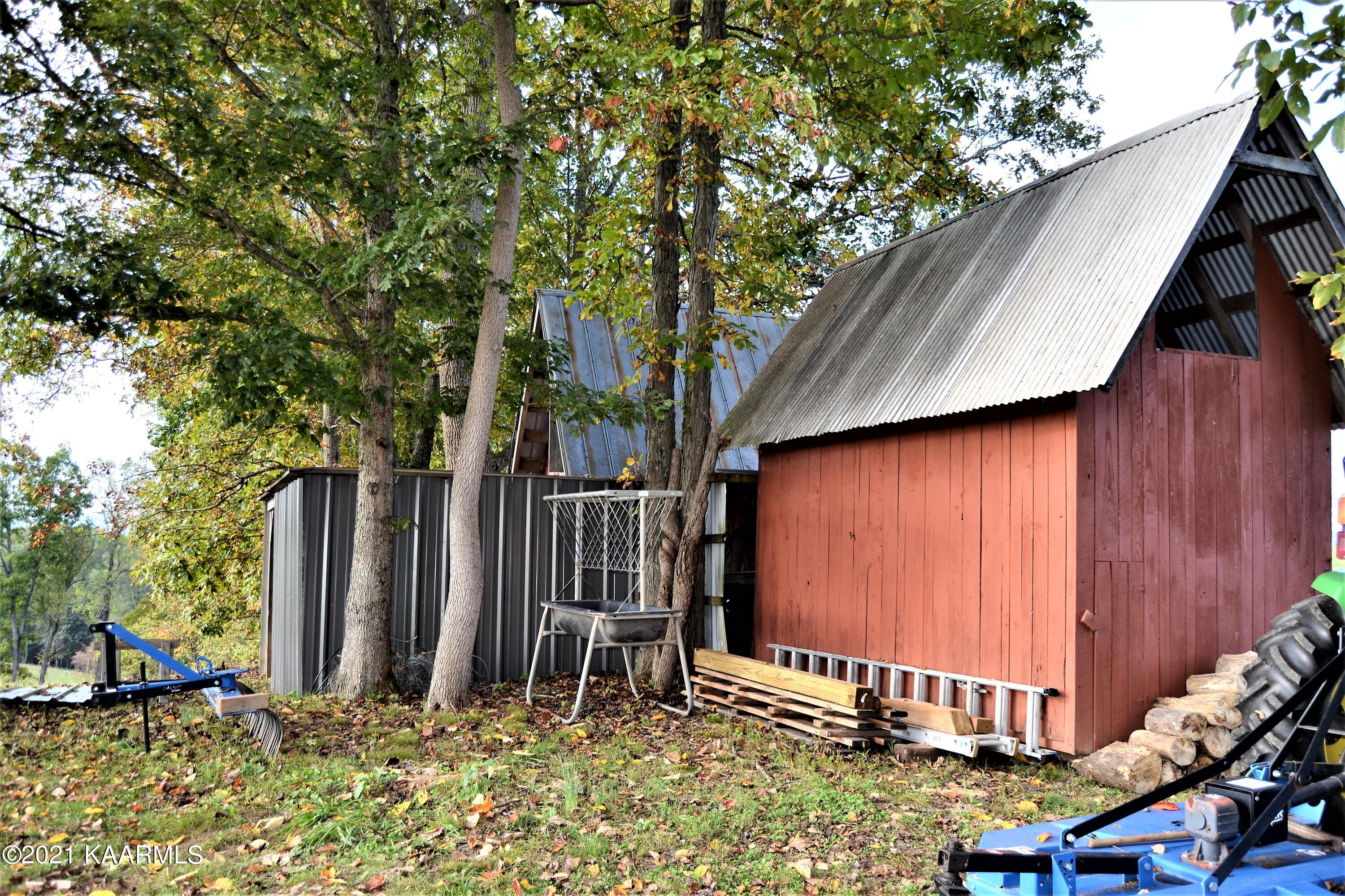 182 Grantham Ford Road Tazewell, TN 37879 - Photo 11 of 60 DSC_0039