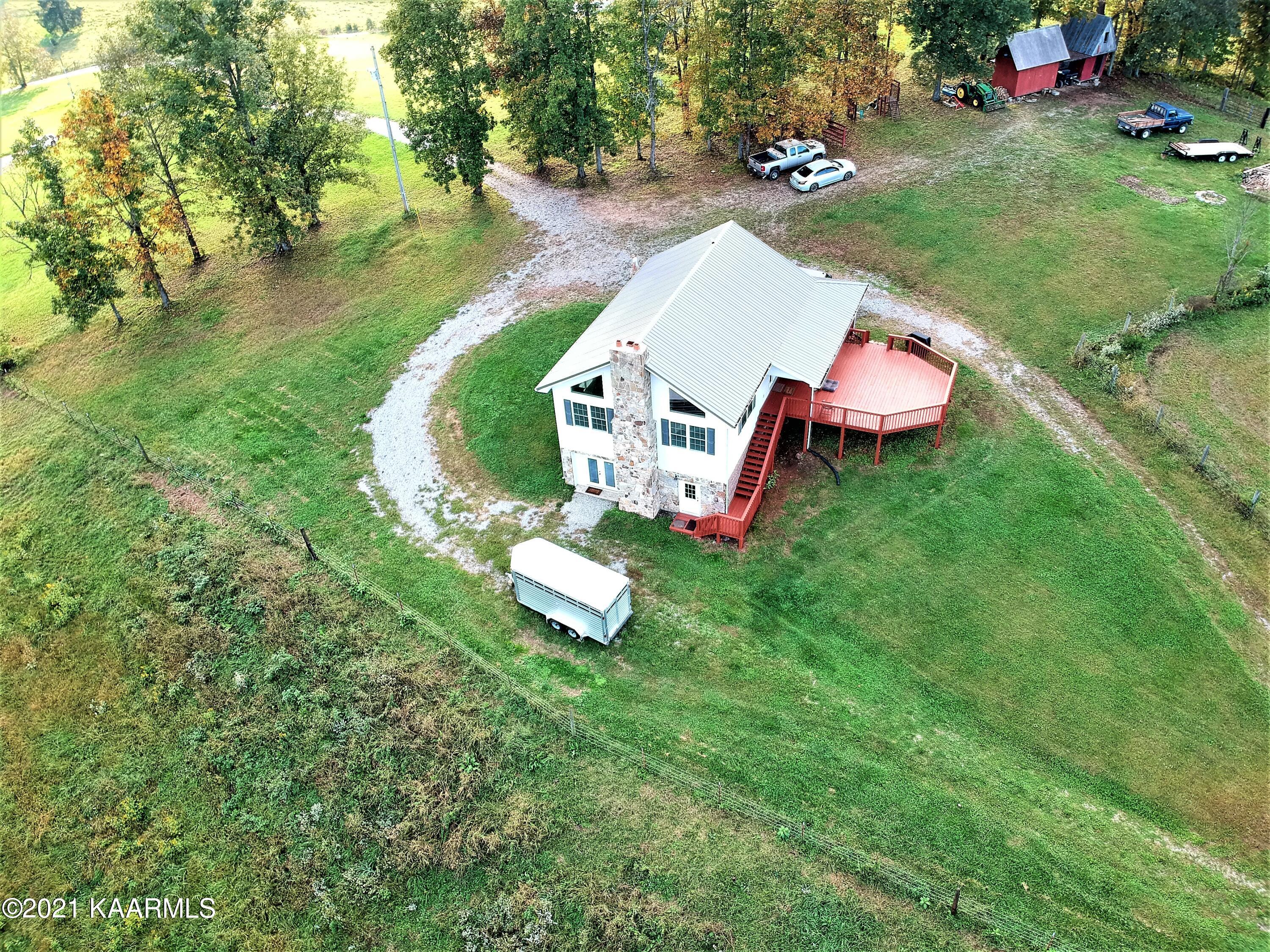 182 Grantham Ford Road Tazewell, TN 37879 - Photo 13 of 60 DJI_0381