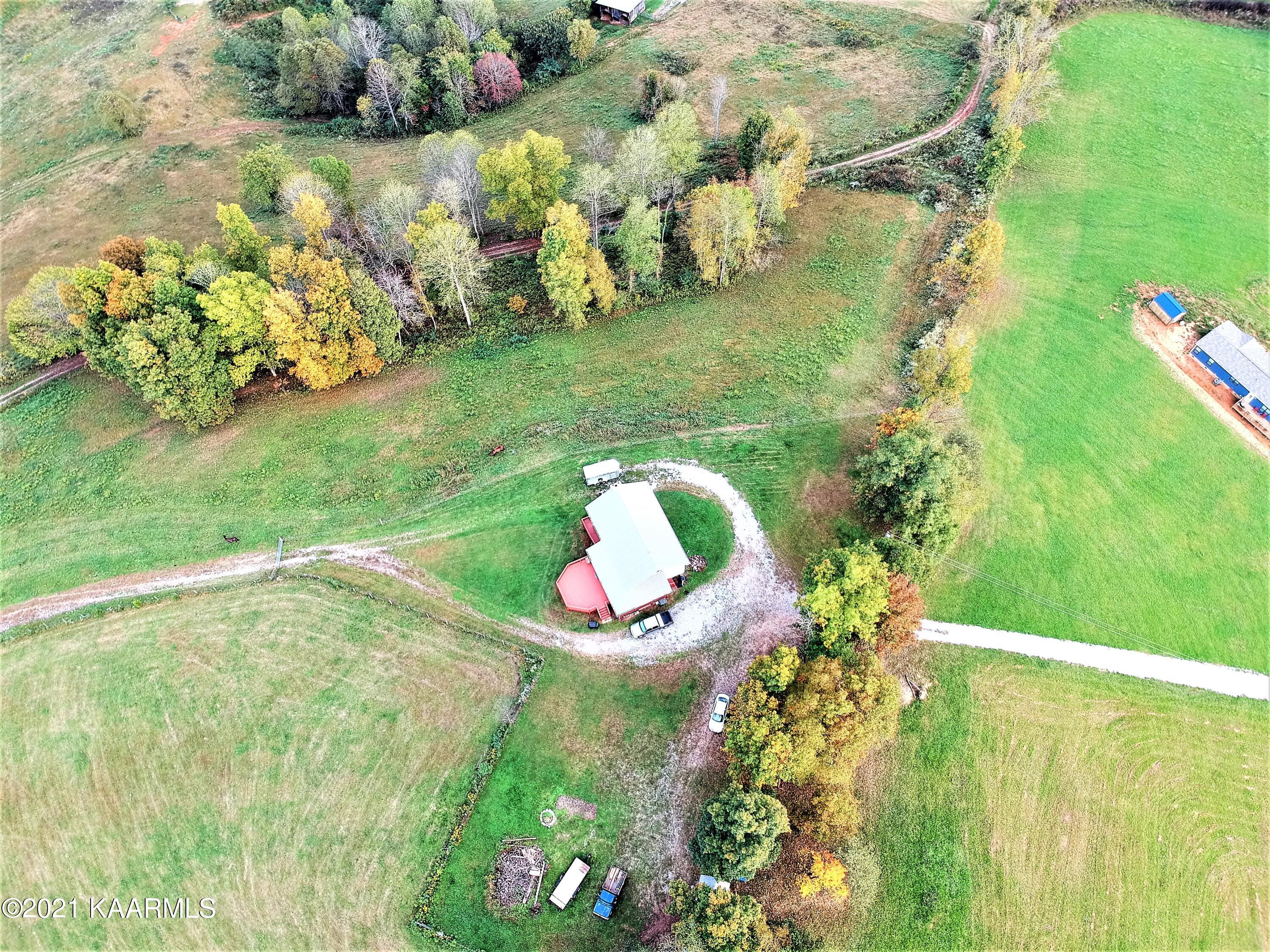 182 Grantham Ford Road Tazewell, TN 37879 - Photo 17 of 60 DJI_0374
