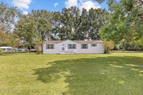 $219,900 | 1039 Vieux Jacquet Road, Broussard, LA 70518