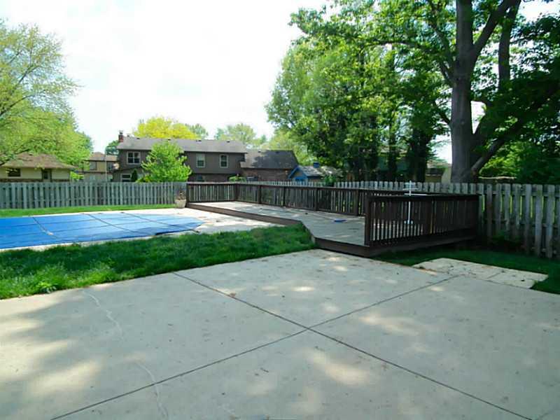 743 Boulder Road Indianapolis, IN 46217 - Photo 20 of 24 Gallery Image 20