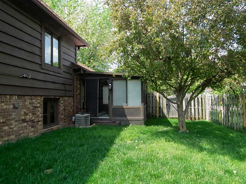 743 Boulder Road Indianapolis, IN 46217 - Photo 23 of 24 Gallery Image 23