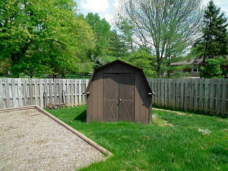 743 Boulder Road Indianapolis, IN 46217 - Photo 24 of 24 Gallery Image 24