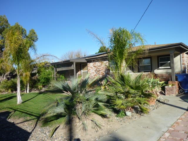 1821 Valley View Road Hollister, CA 95023 - Photo 2 of 17 Gallery Image 2