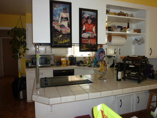 1821 Valley View Road Hollister, CA 95023 - Photo 6 of 17 Gallery Image 6
