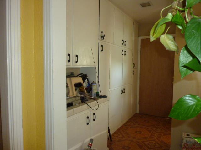1821 Valley View Road Hollister, CA 95023 - Photo 7 of 17 Gallery Image 7
