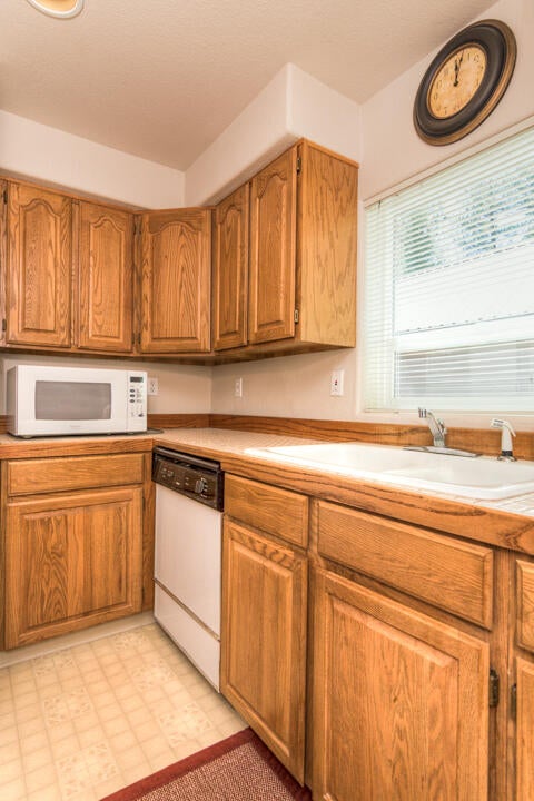 16939 Jacinto Road Bend, OR 97707 - Photo 26 of 83 Jacinto Rd 16939 (26 of 41)