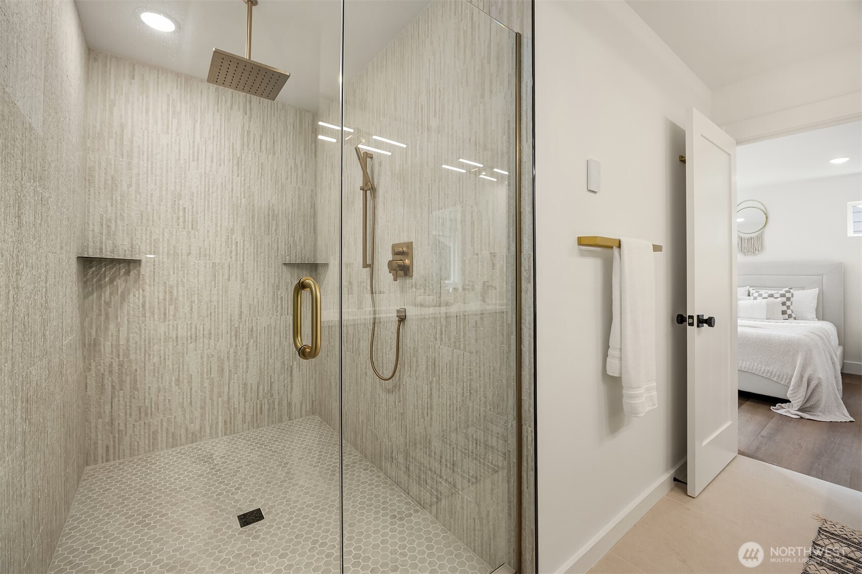 1502 North 100th Street Seattle, WA 98133 - Photo 13 of 15 Gallery Image 13