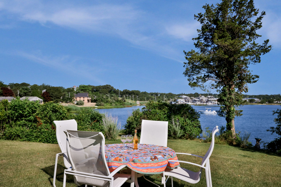 36 Hines Point Road Vineyard Haven, MA 02568 - Photo 43 of 47 Gallery Image 43