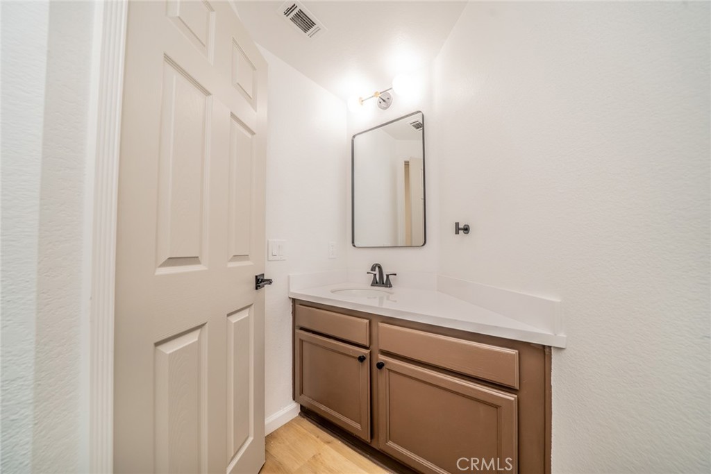 15849 Firethorn Road Fontana, CA 92337 - Photo 16 of 40