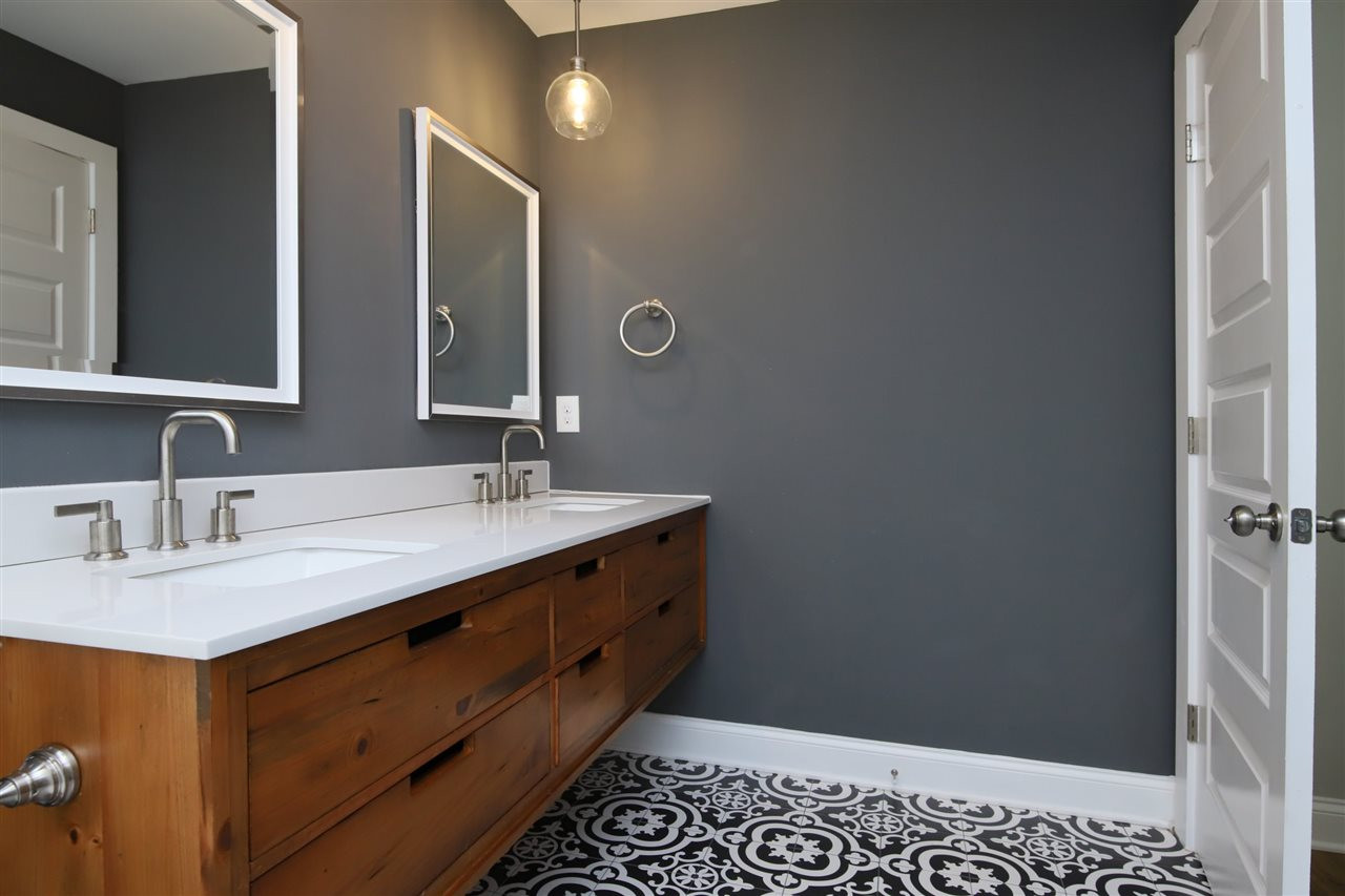 1308 East Lane Street Raleigh, NC 27610 - Photo 17 of 21 Master Bath/Spa