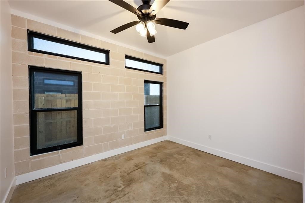 2718 Grace Street, Unit A B Corpus Christi, TX 78414 - Photo 11 of 21