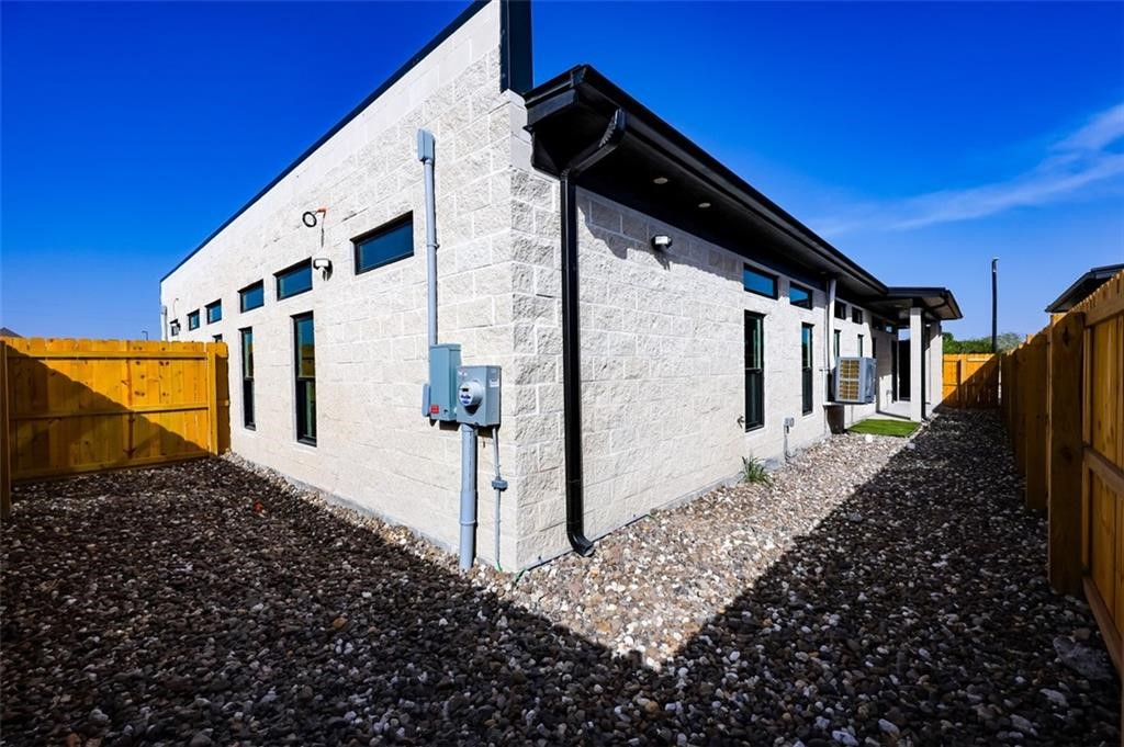 2718 Grace Street, Unit A B Corpus Christi, TX 78414 - Photo 21 of 21