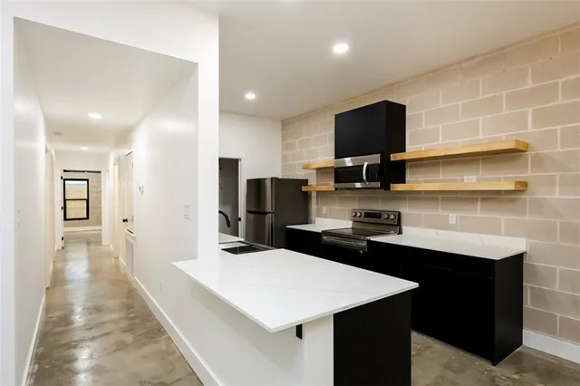 $1,995 | 2718 Grace Street, Unit A B, Corpus Christi, TX 78414