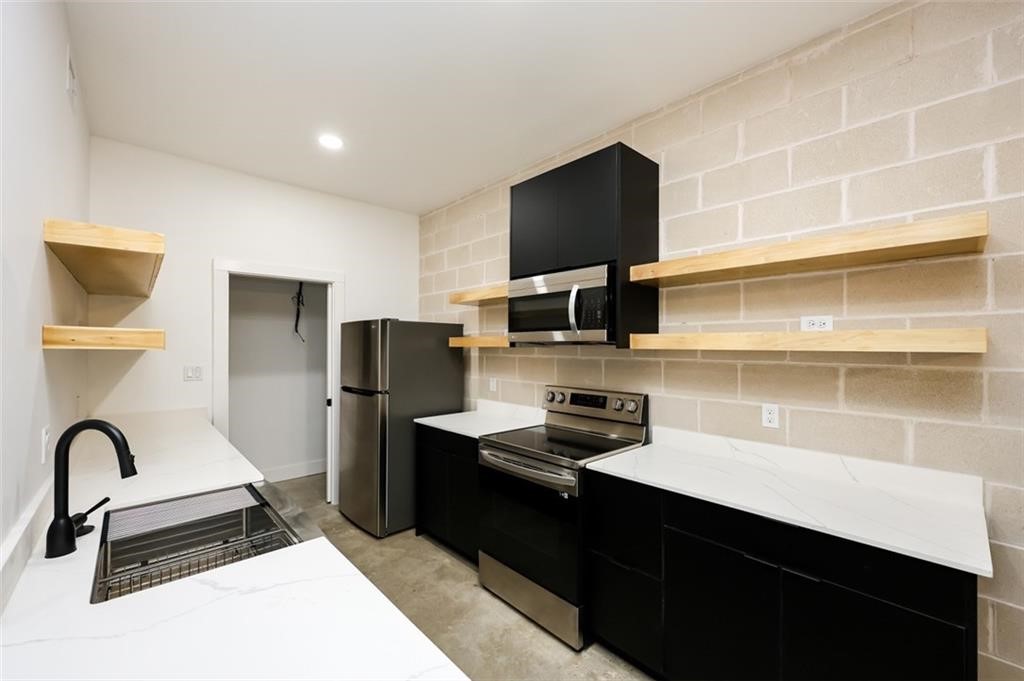 2718 Grace Street, Unit A B Corpus Christi, TX 78414 - Photo 9 of 21