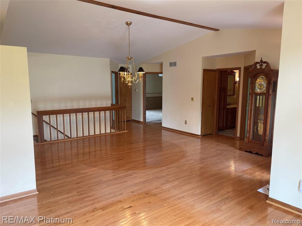 1105 Ripley Road Linden, MI 48451 - Photo 13 of 27