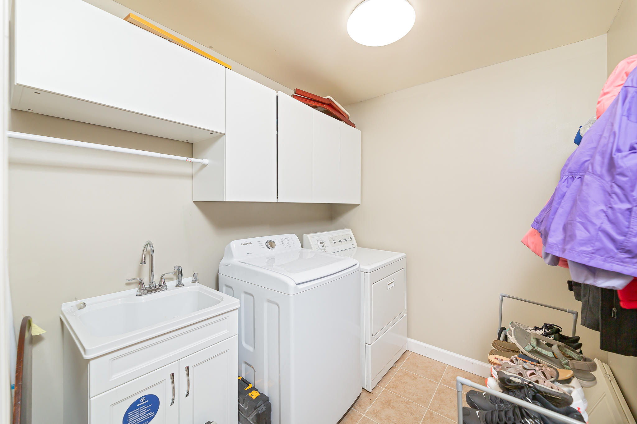 164 McDairmid Road Pinehurst, NC 28374 - Photo 19 of 29 Laundry Room or Mudroom