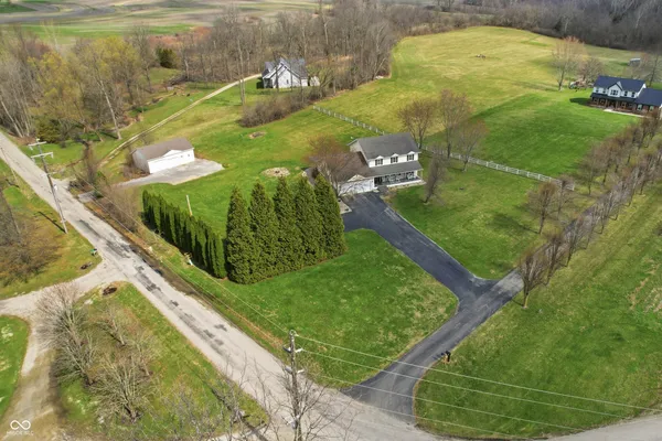 $339,900 | 106 North County Road 200 East, Connersville, IN 47331