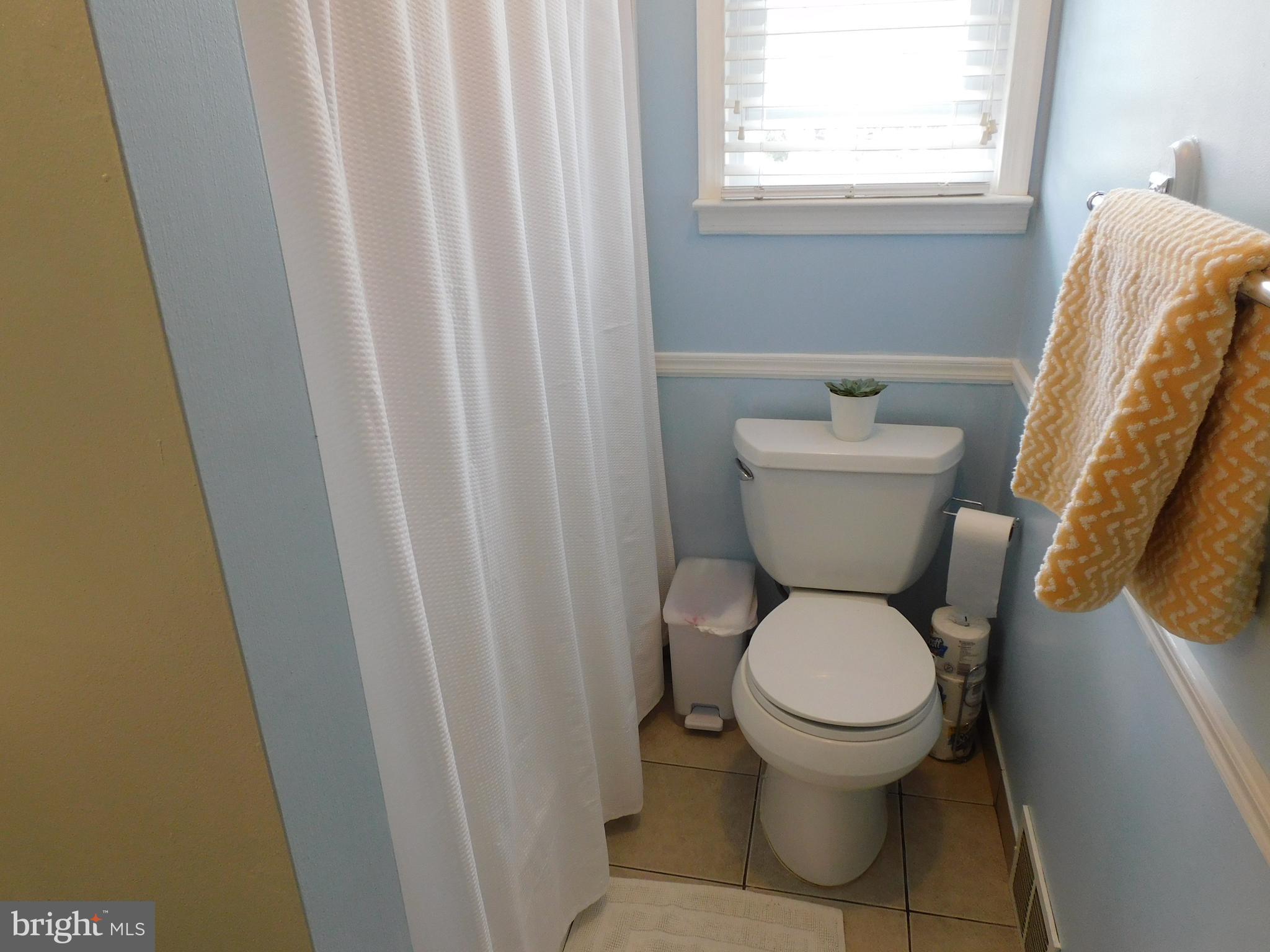 140 Centennial Road Warminster, PA 18974 - Photo 23 of 37 Gallery Image 23