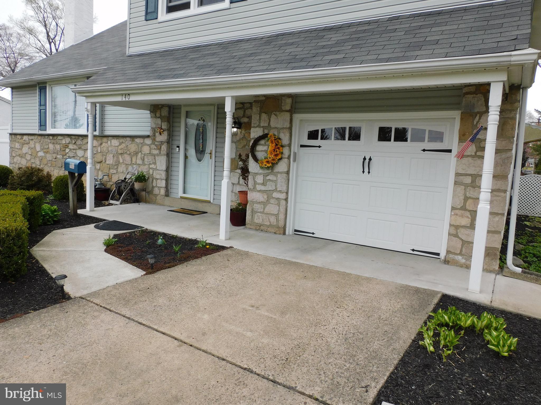140 Centennial Road Warminster, PA 18974 - Photo 4 of 37 Gallery Image 4