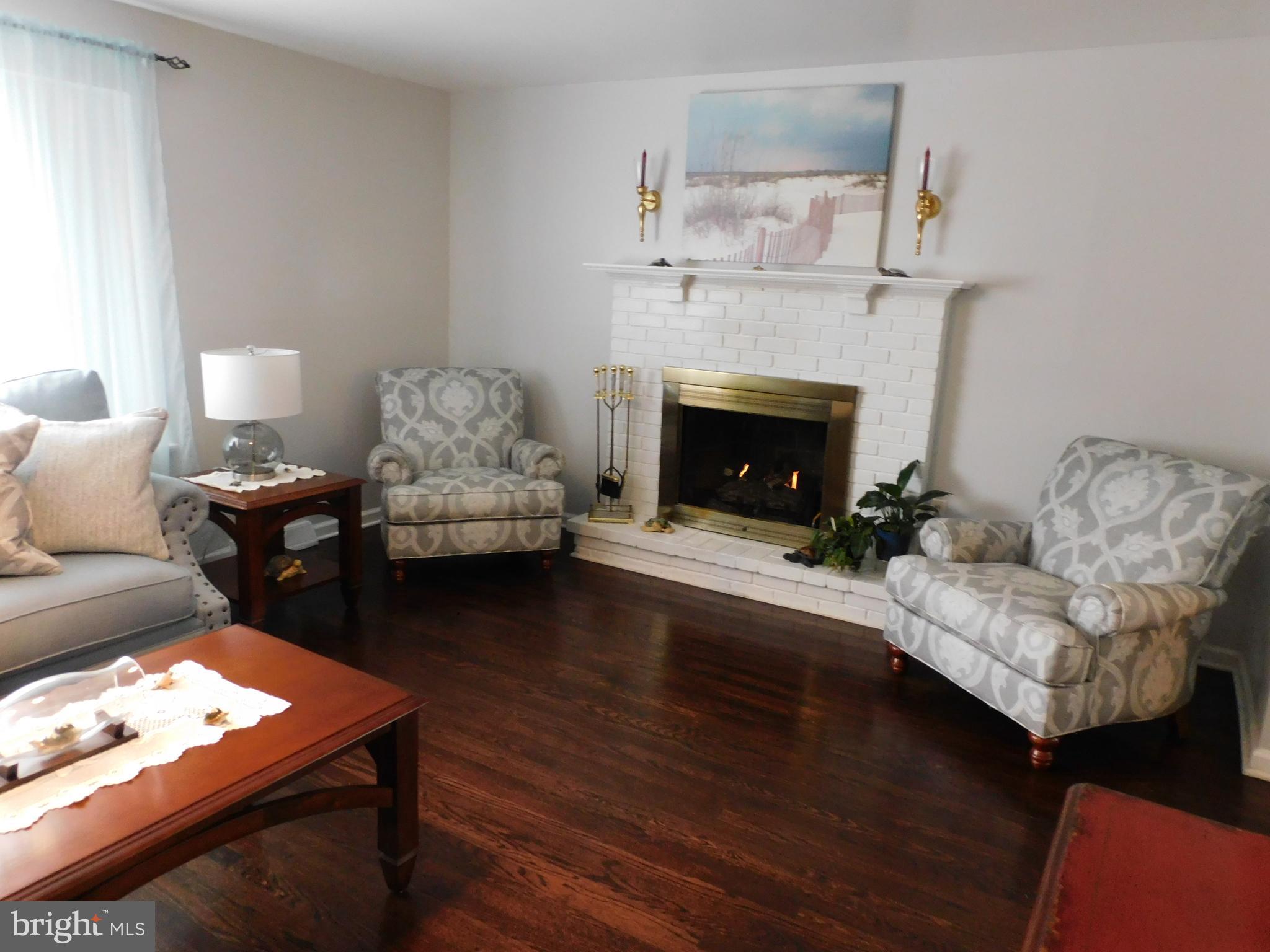 140 Centennial Road Warminster, PA 18974 - Photo 7 of 37 Gallery Image 7