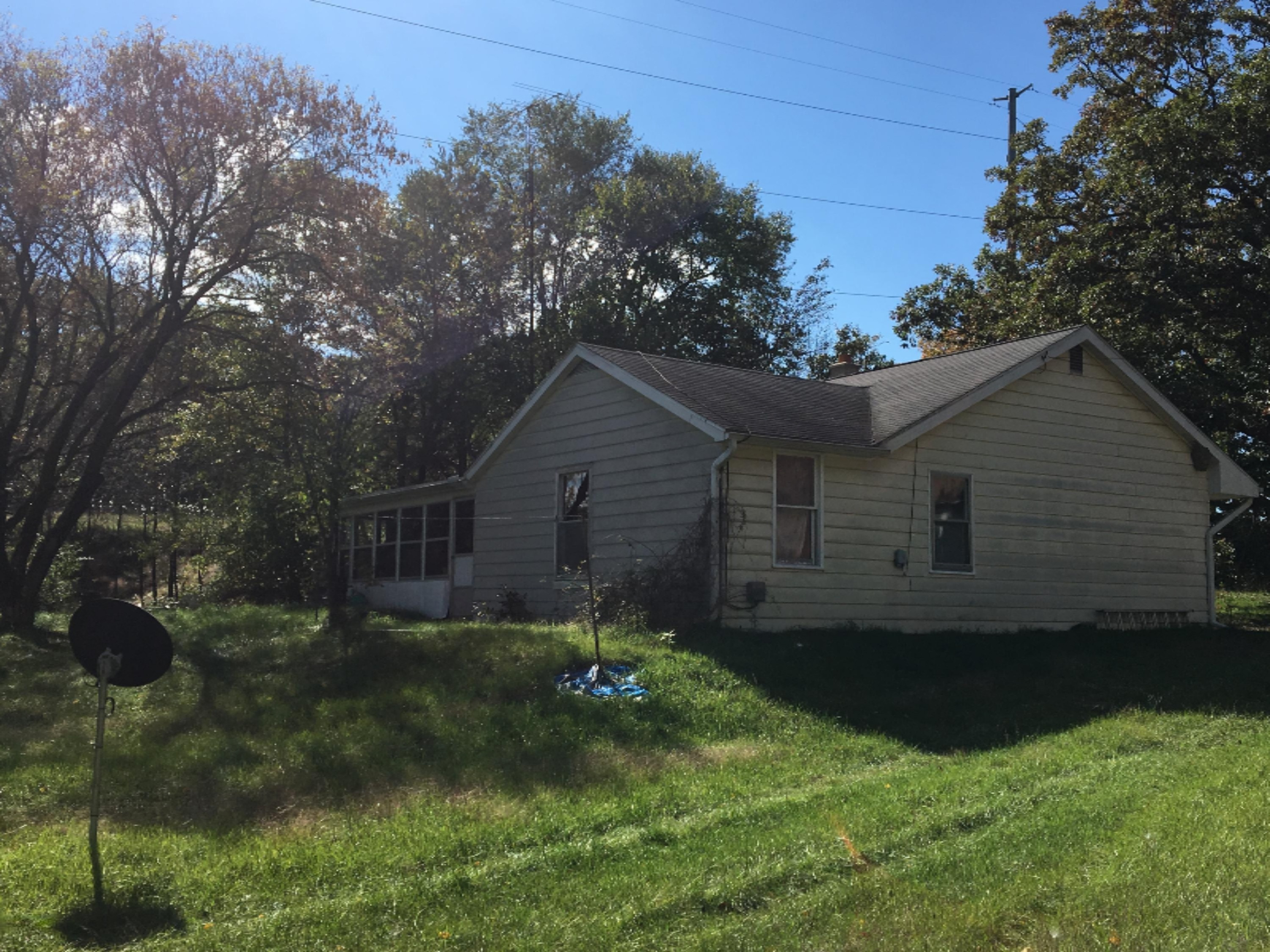 672 Centerline Road Newaygo, MI 49337 - Photo 5 of 21 IMG_1509