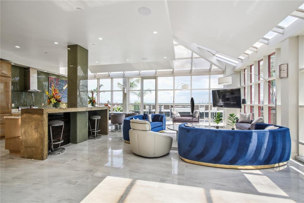 620 Decatur Street, Unit PHB3 New Orleans, LA 70130 - Photo 2 of 40