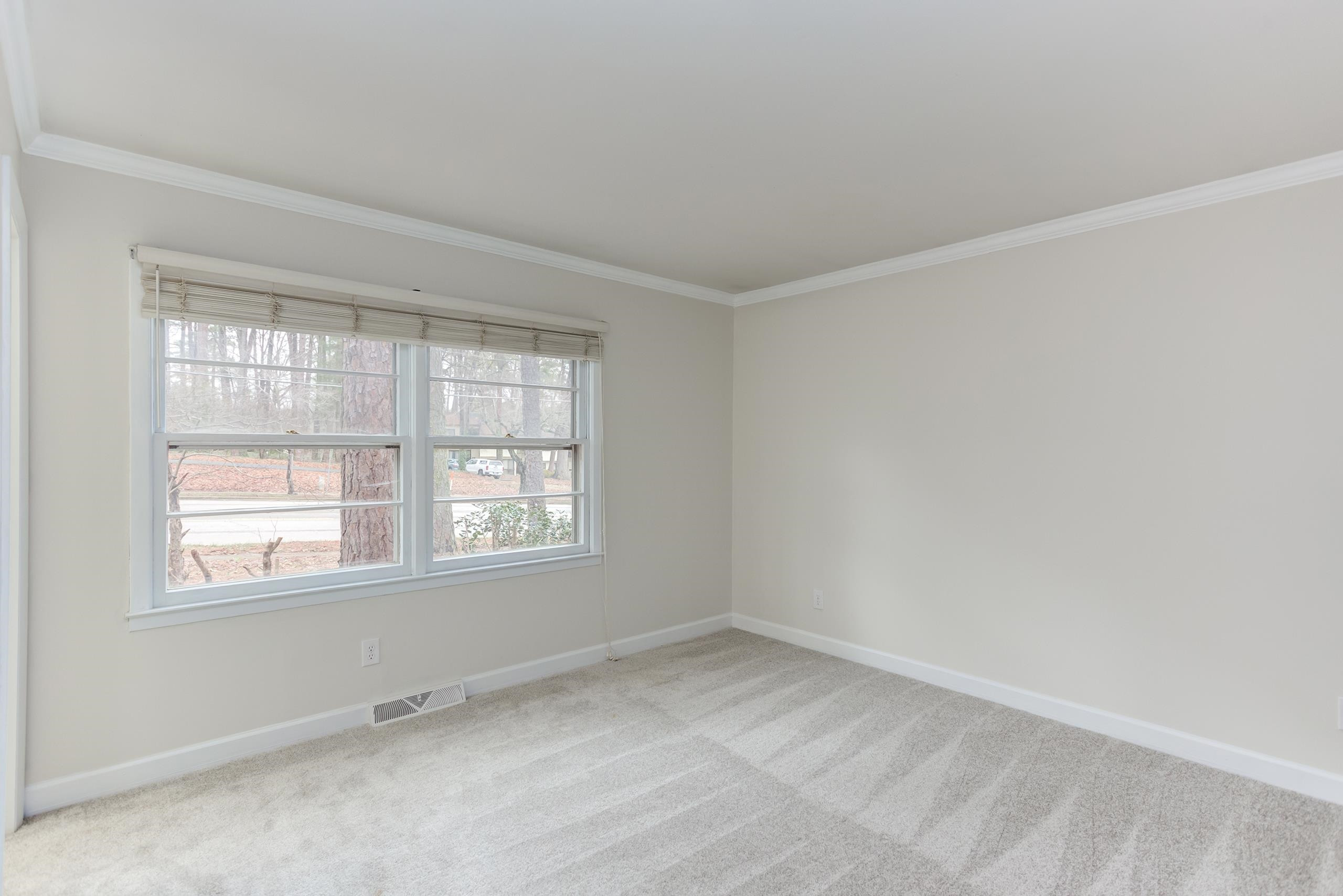 624 East Millbrook Road Raleigh, NC 27609 - Photo 19 of 30 Photo 19