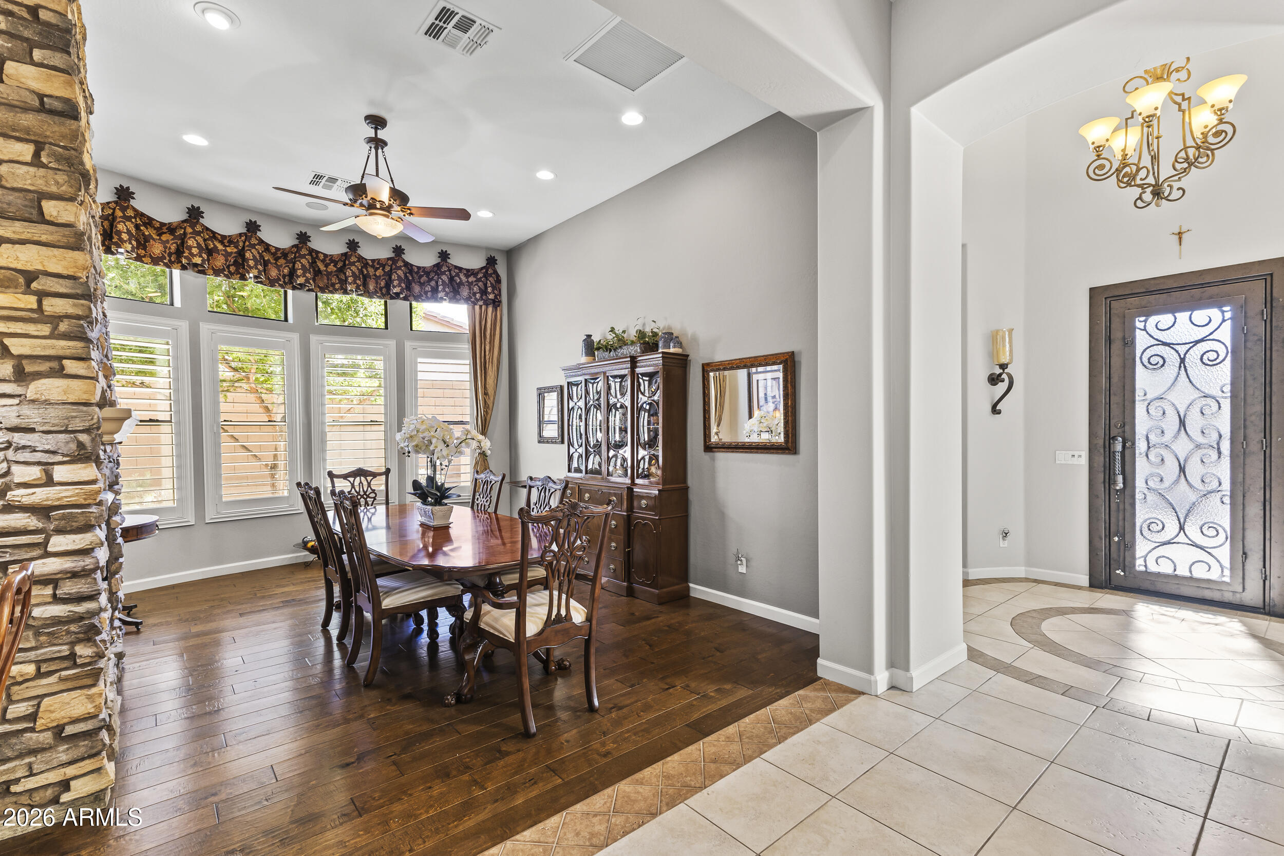 4123 North Silver Ridge Circle Mesa, AZ 85207 - Photo 21 of 70 24__mgl0449