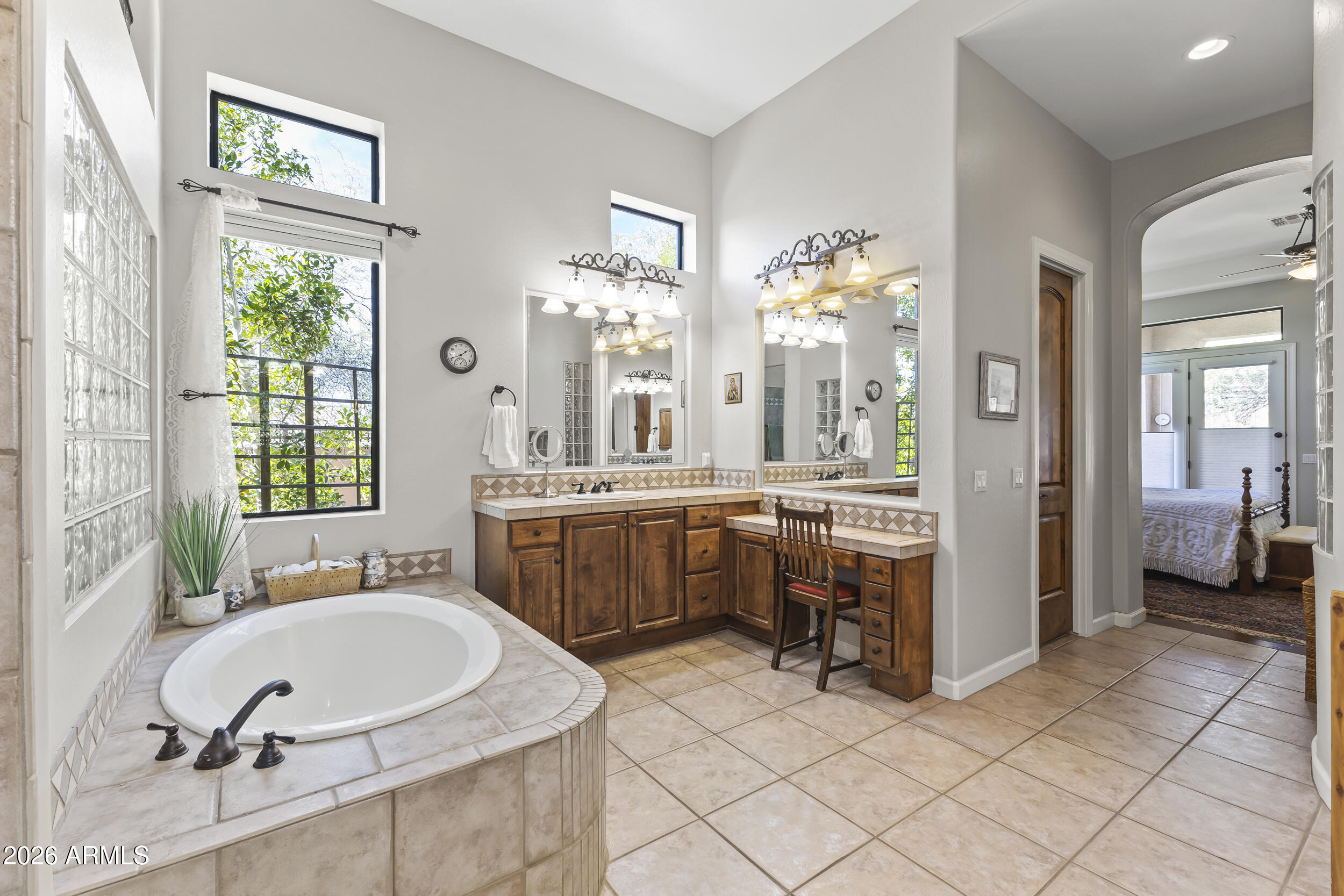 4123 North Silver Ridge Circle Mesa, AZ 85207 - Photo 27 of 70 60__mgl0824