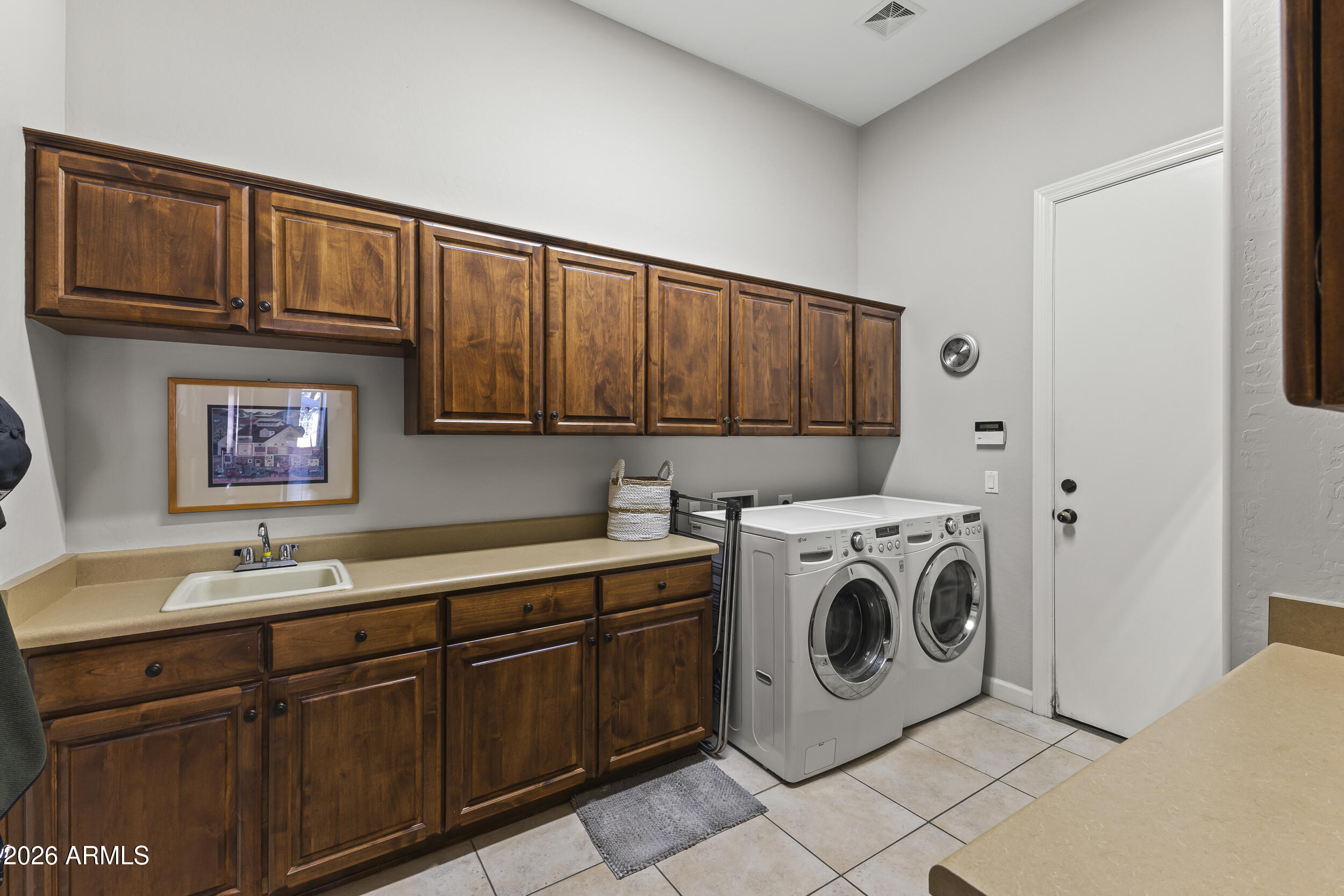 4123 North Silver Ridge Circle Mesa, AZ 85207 - Photo 47 of 70 41__mgl0598