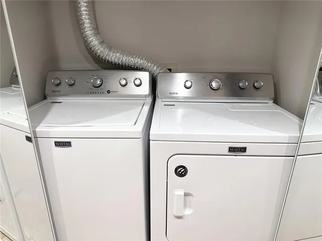 a close up view of washer and dryer
