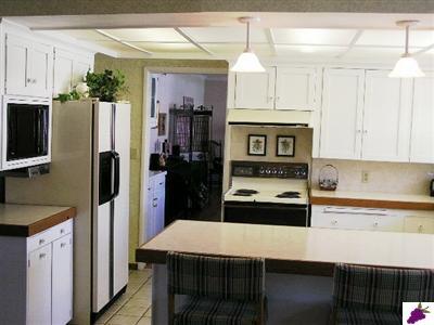 999 West Eymann Avenue Reedley, CA 93654 - Photo 7 of 31 Gallery Image 7