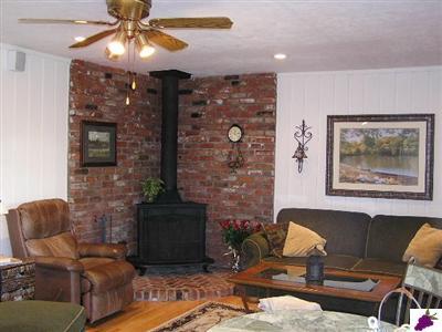 999 West Eymann Avenue Reedley, CA 93654 - Photo 9 of 31 Gallery Image 9