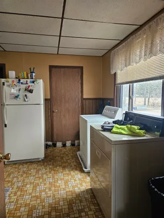 $199,900 | 133 West Main Street, Gillett, WI 54124