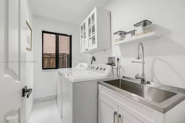 $955,000 | 14551 Southwest 158th Court, Miami, FL 33196