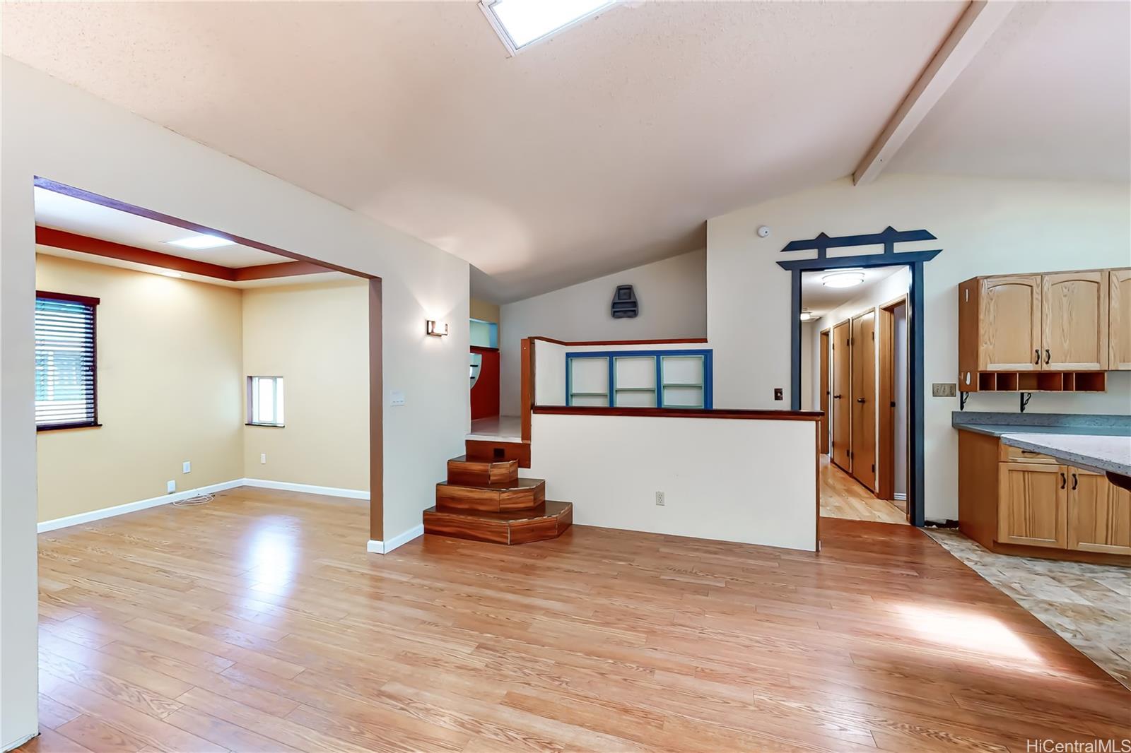 45-655 Apapane Street, Unit UPSTAIRS Kaneohe, HI 96744 - Photo 12 of 19 Dining Area