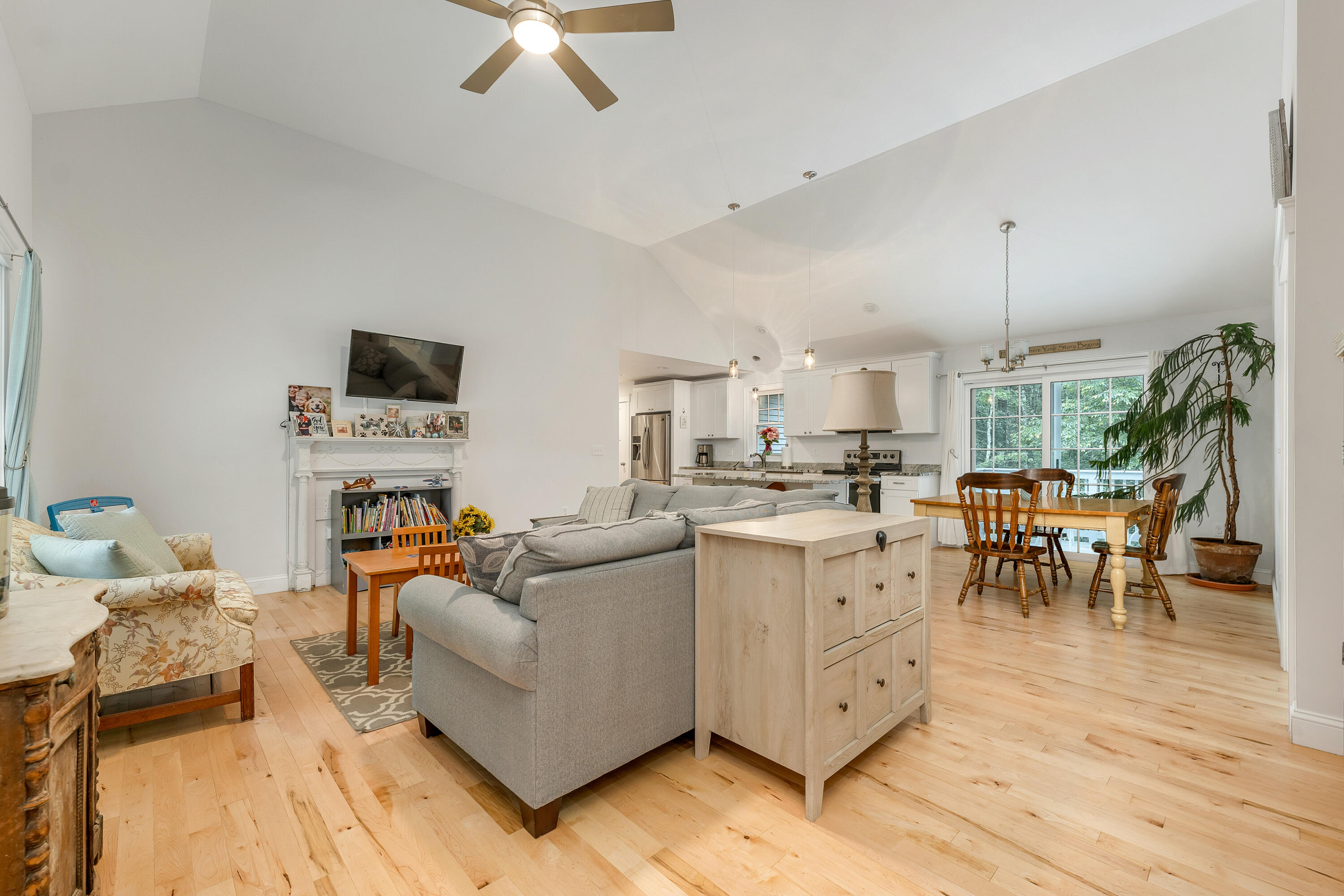 429 Valley Road North Berwick, ME 03906 - Photo 9 of 37 9