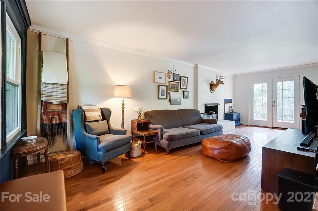 6216 Stevens Mill Road Matthews, NC 28104 - Photo 7 of 48 Gallery Image 7