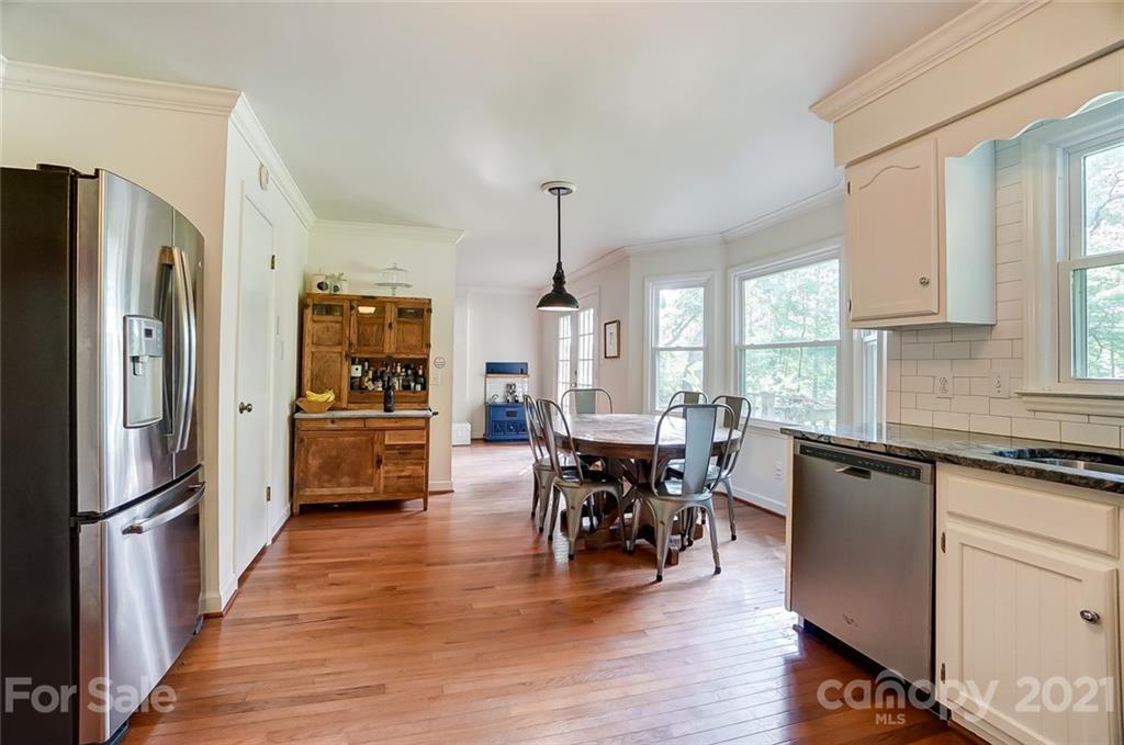 6216 Stevens Mill Road Matthews, NC 28104 - Photo 10 of 48 Gallery Image 10