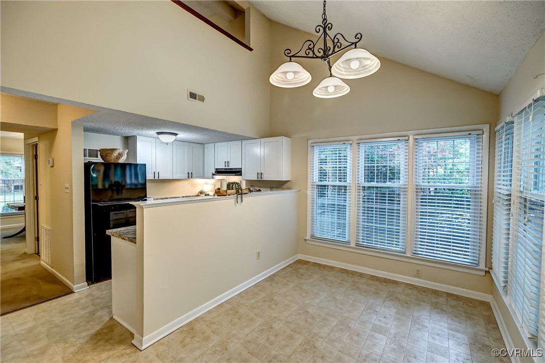 630 Clearlake Road Chesterfield, VA 23236 - Photo 18 of 40 Dining Area