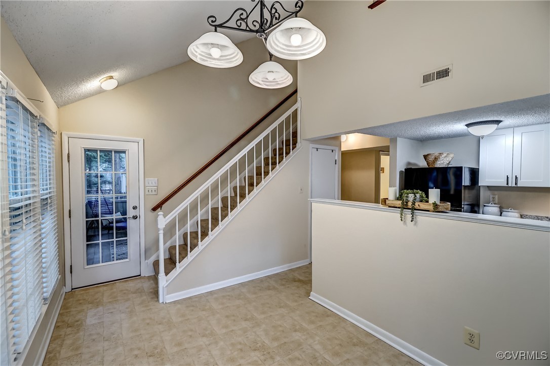 630 Clearlake Road Chesterfield, VA 23236 - Photo 19 of 40 Dining Area